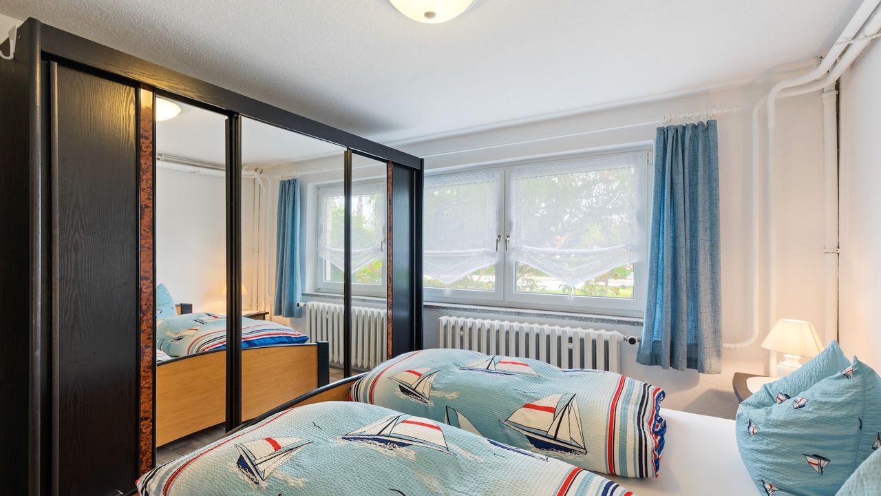 BedRoom BedRoom